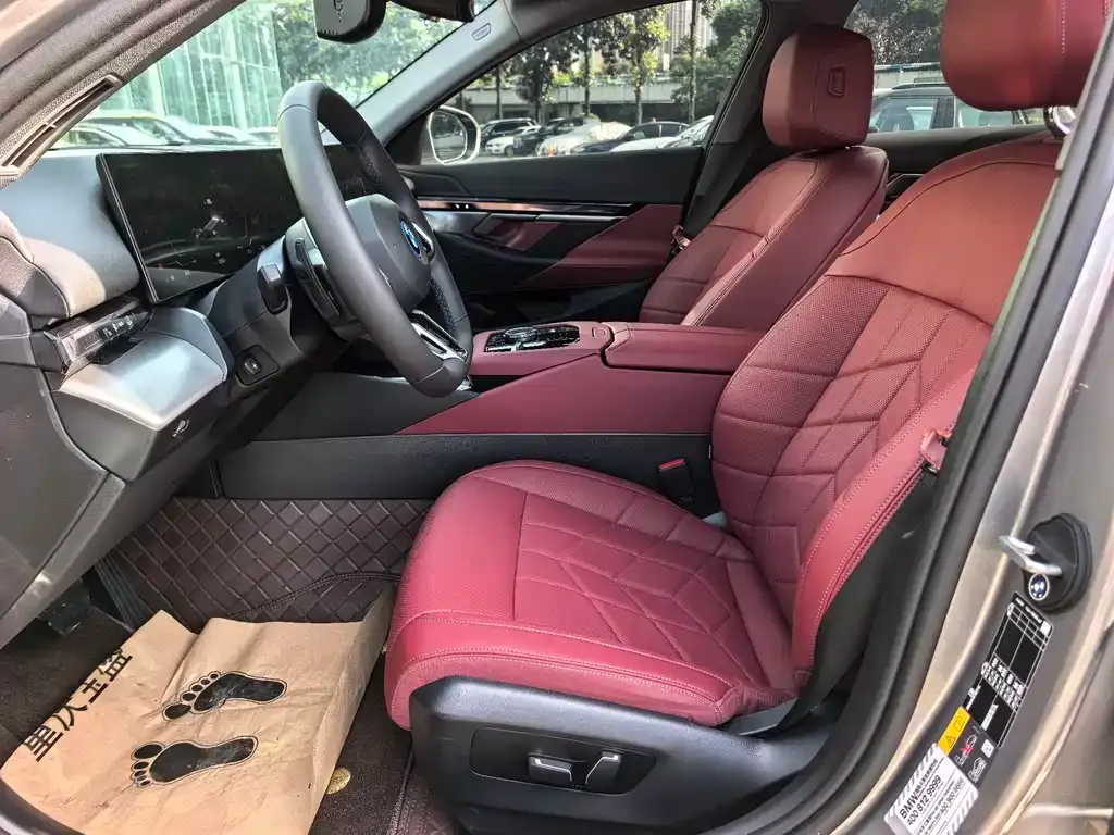 BMW i5 2024 из CN, фото 2