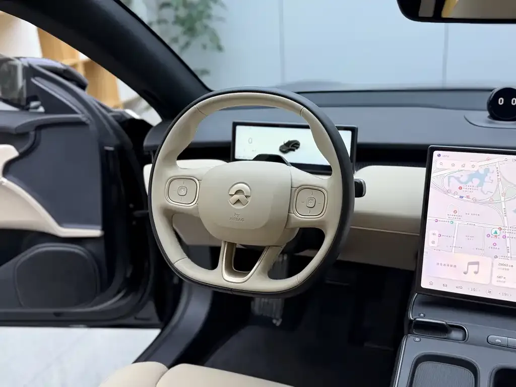 NIO ET5T 2024 из CN, фото 3