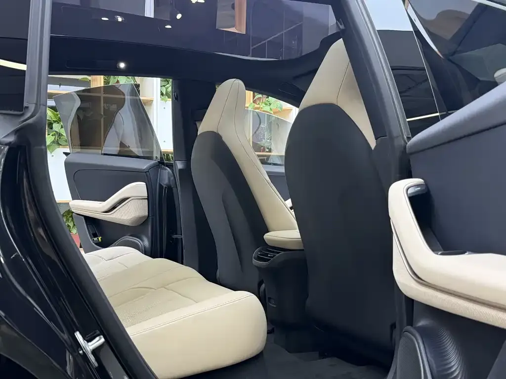 NIO ET5T 2024 из CN, фото 8