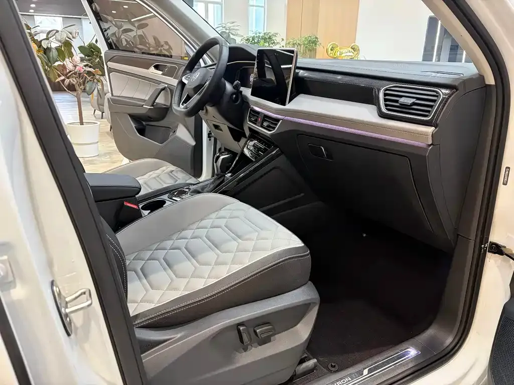 Volkswagen Tayron 2024 из CN, фото 3