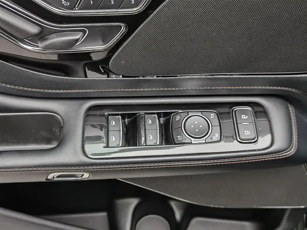 Lincoln Aviator 2024 из CN, фото 10