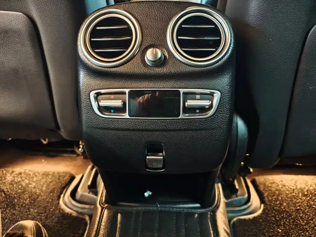 Mercedes-Benz GLC 2022 из CN, фото 6