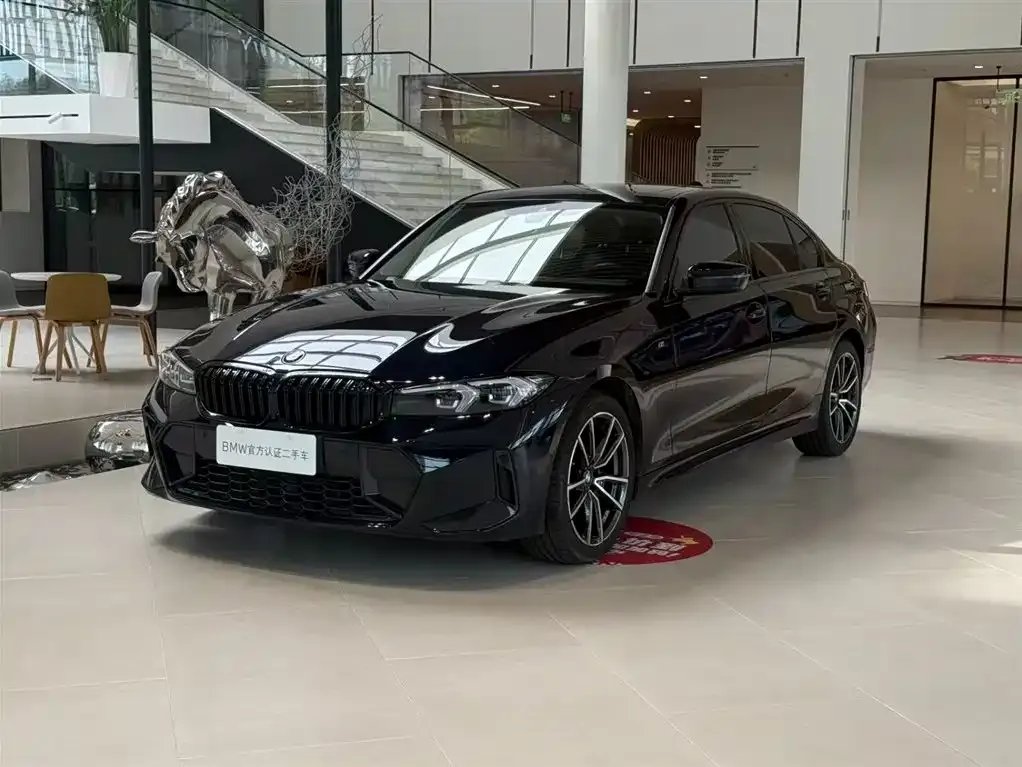 BMW 3 Series 2024 из CN, фото 1