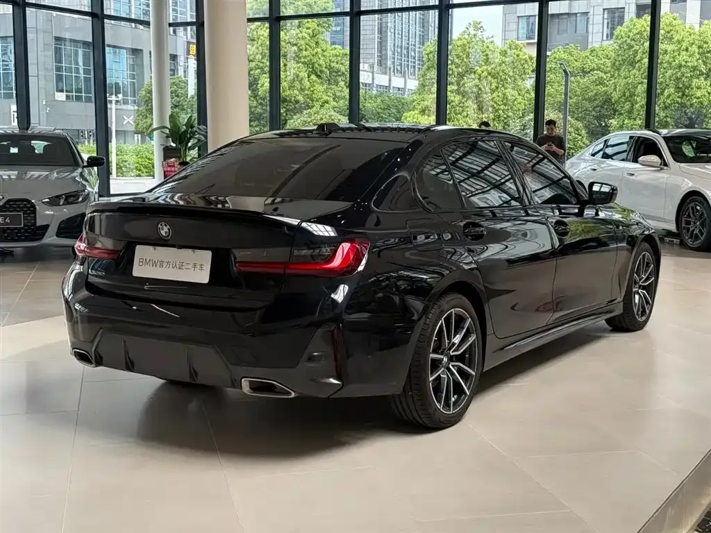 BMW 3 Series 2024 из CN, фото 4