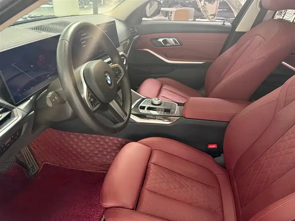 BMW 3 Series 2024 из CN, фото 3