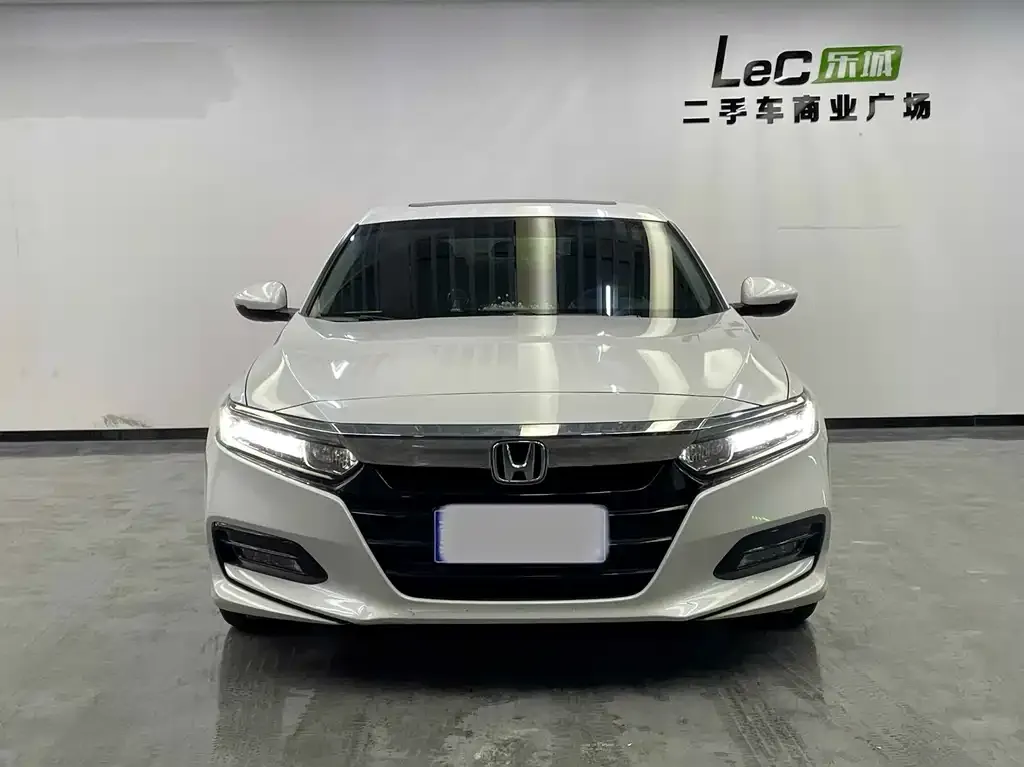 Honda Accord — фото 2