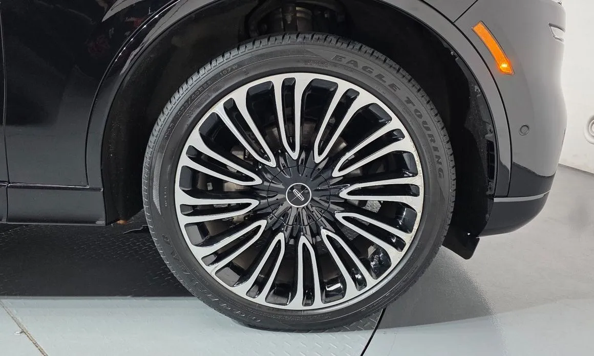 Lincoln Aviator — фото 10