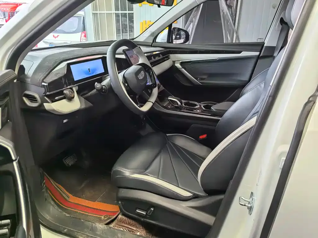 Geely Boyue L 2023 из CN, фото 7