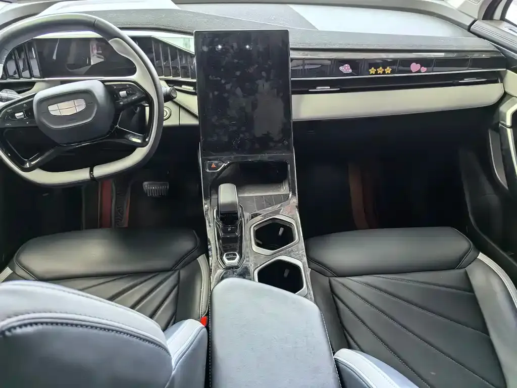 Geely Boyue L 2023 из CN, фото 4