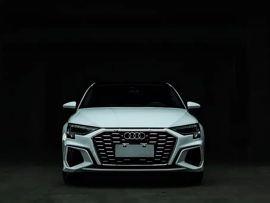 Audi A3 2023 из CN, фото 7