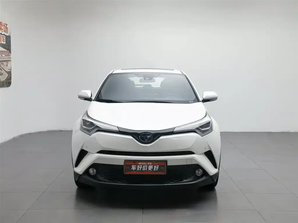 Toyota C-HR — фото 3