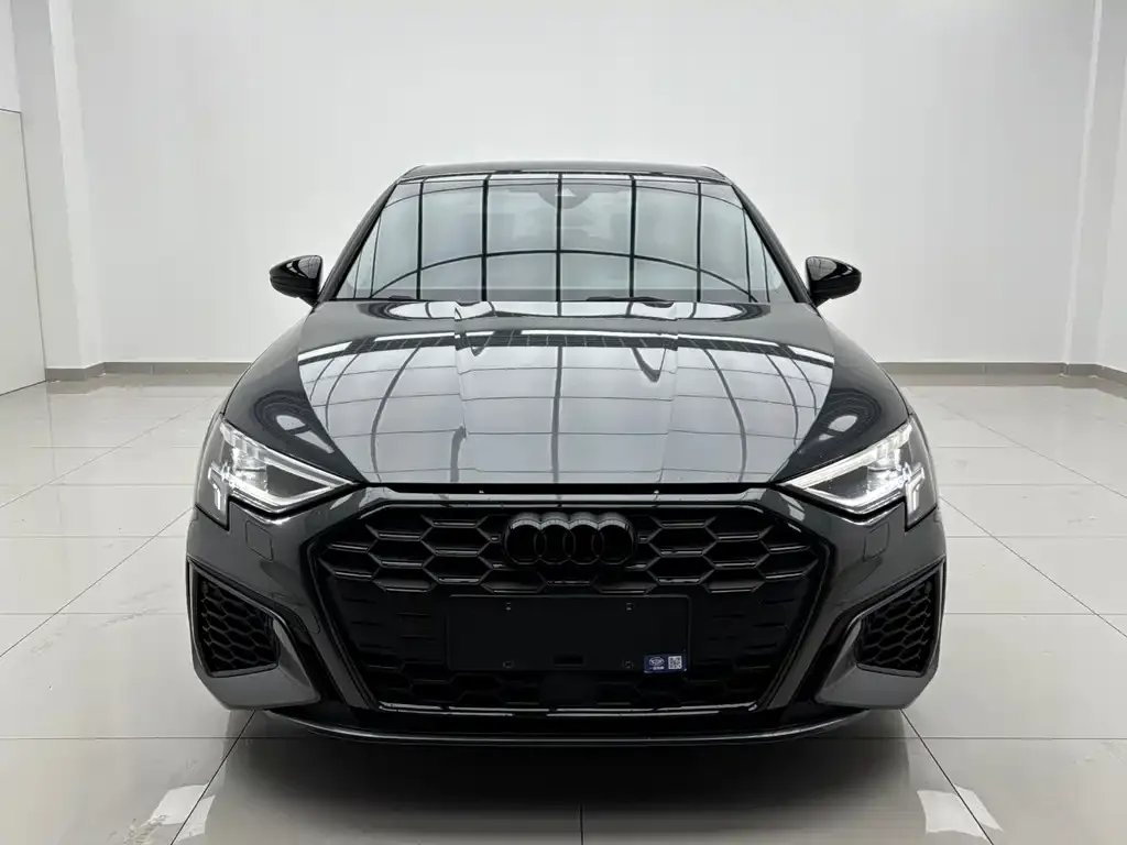 Audi A3 — фото 2