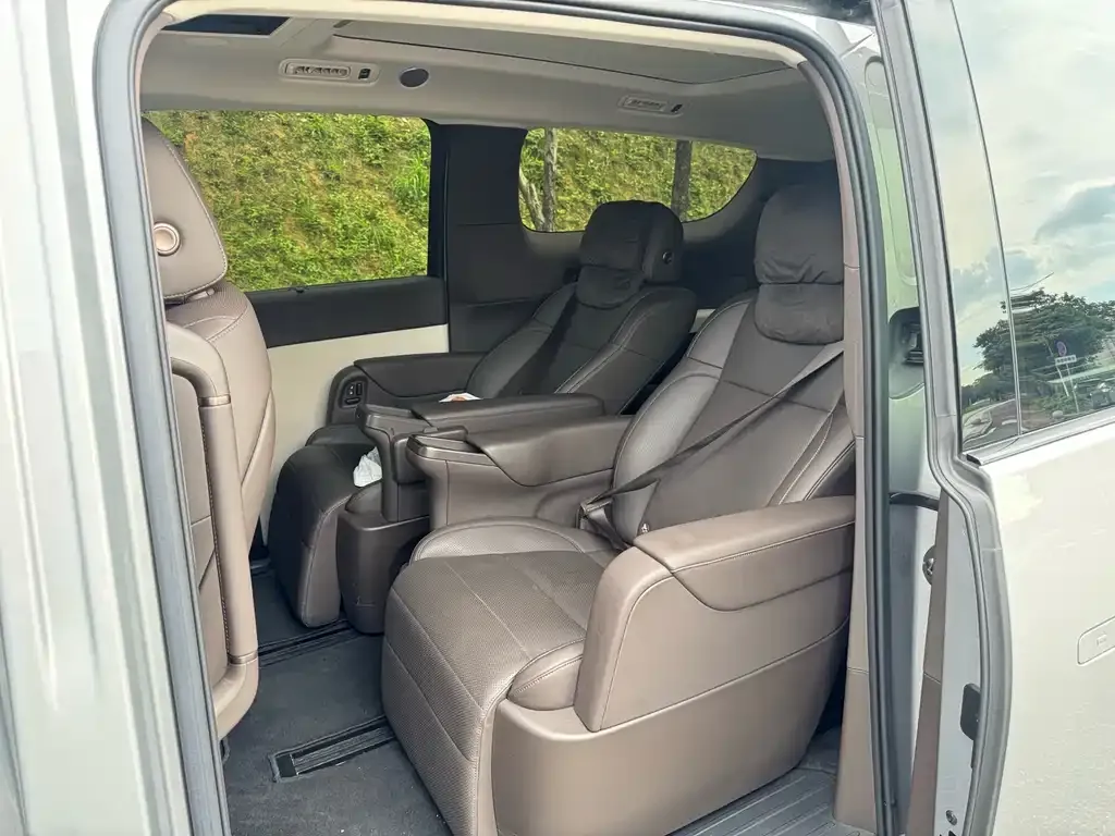 Li Auto MEGA 2024 из CN, фото 10