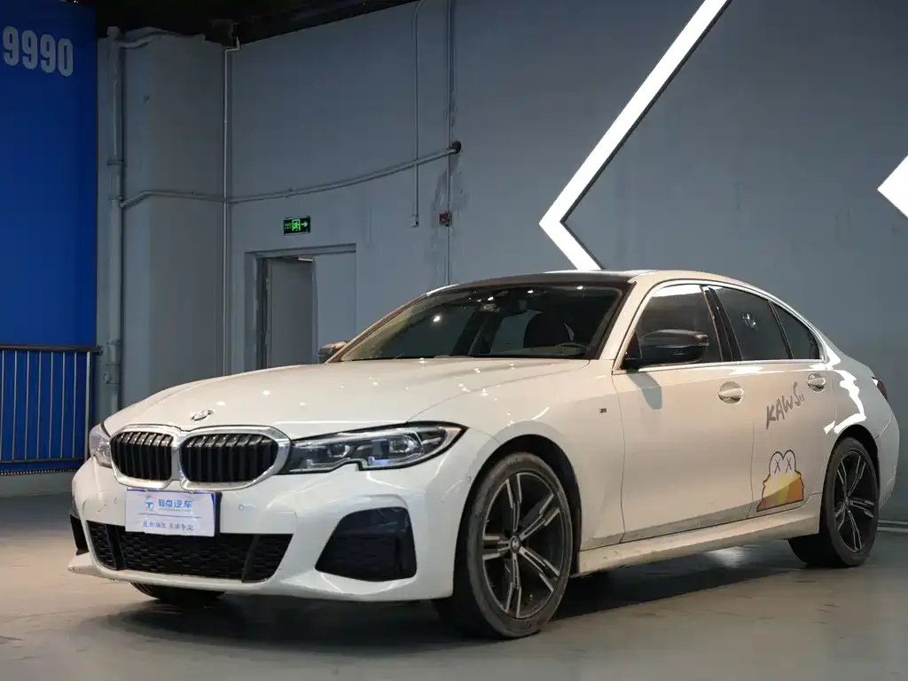 BMW 3 Series — фото 1