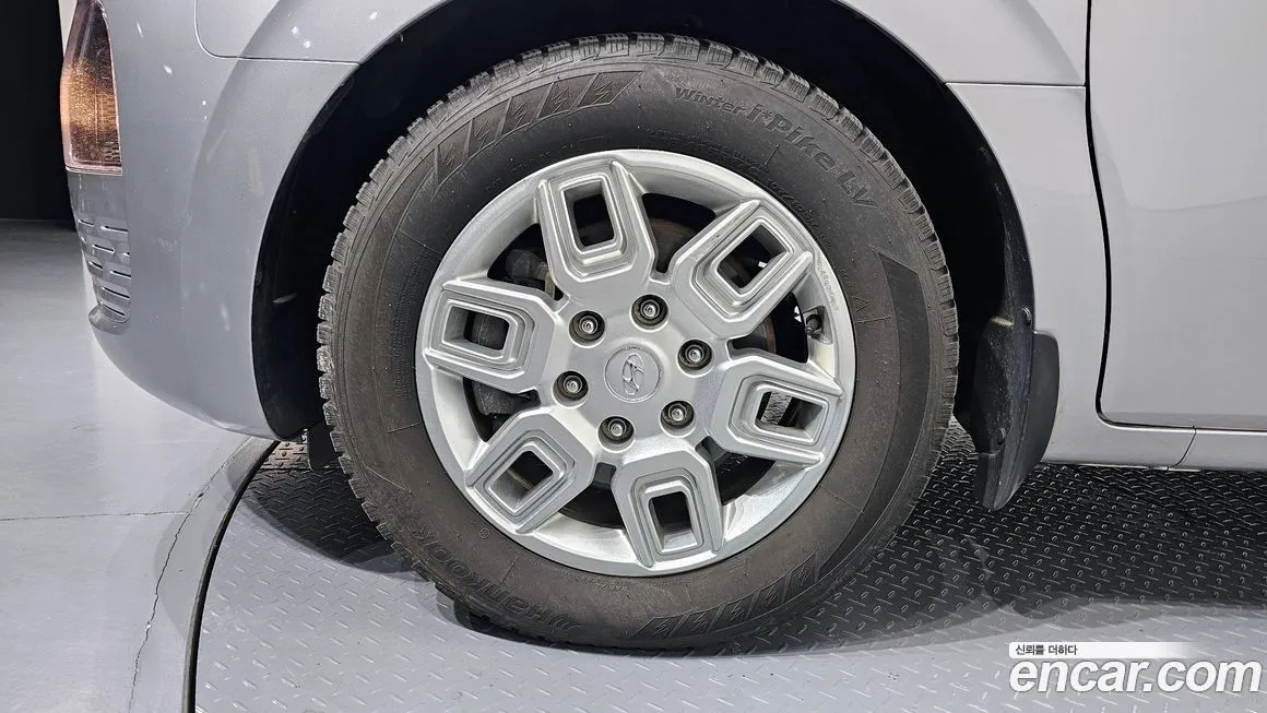 Hyundai Staria — фото 8
