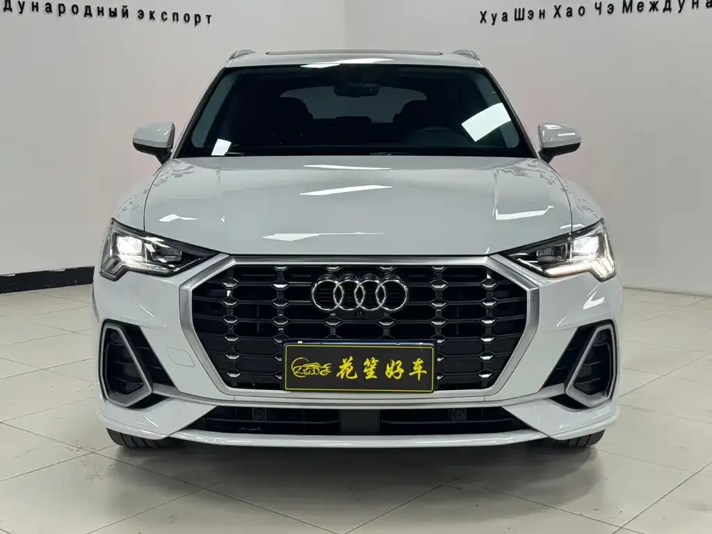 Audi Q3 — фото 7