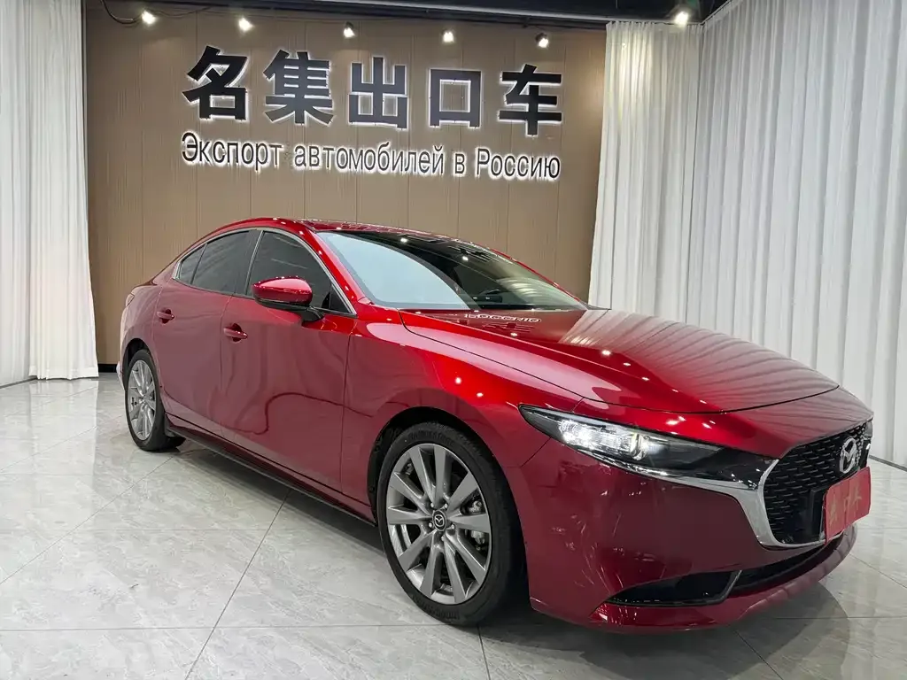 Mazda 3 Axela — фото 4
