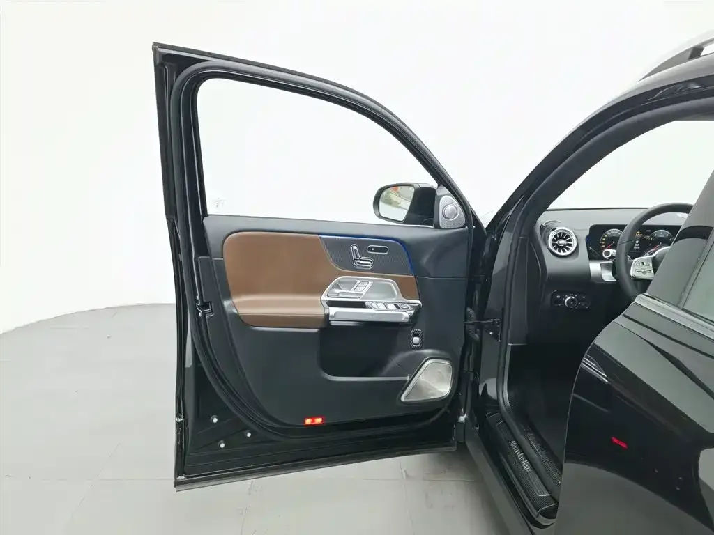 Mercedes-Benz GLB 2022 из CN, фото 5