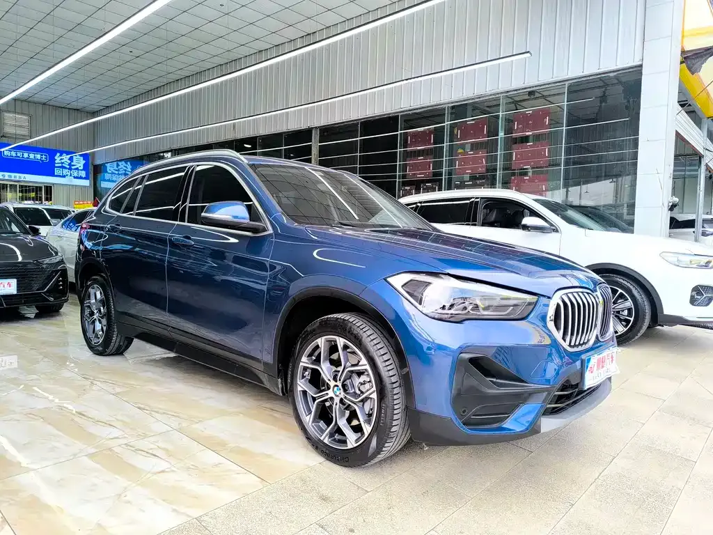 BMW X1 — фото 10