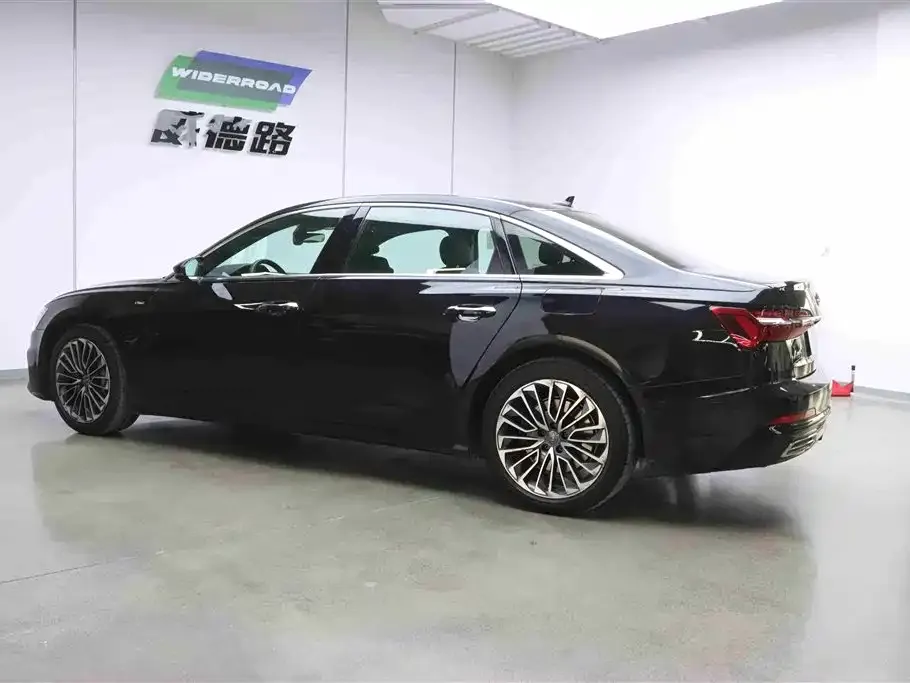 Audi A6L New Energy 2021 из CN, фото 6