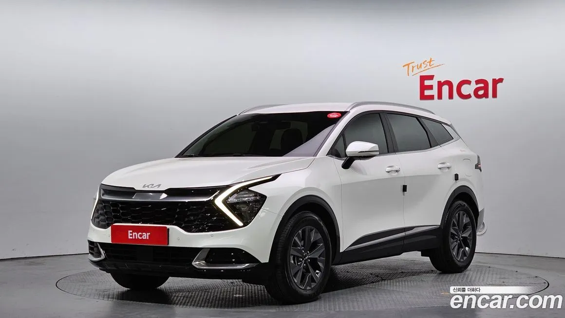 Kia Sportage — фото 1
