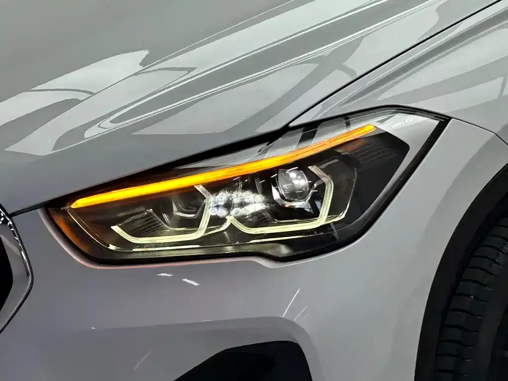 BMW X1 — фото 6