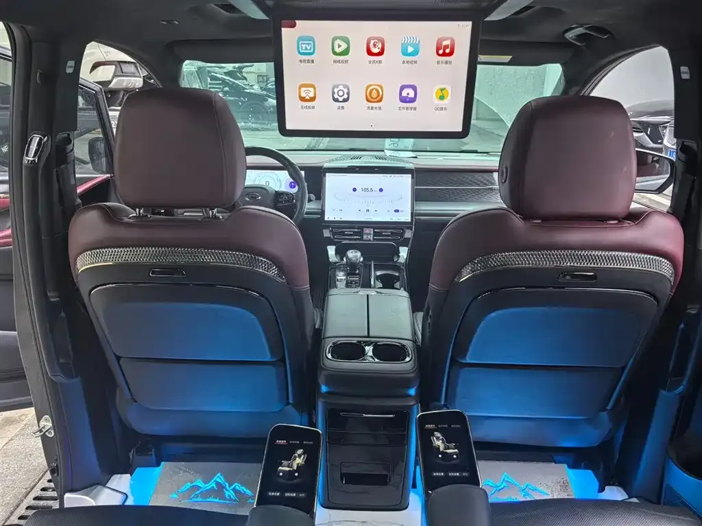 GAC Motor Trumpchi M8 — фото 8