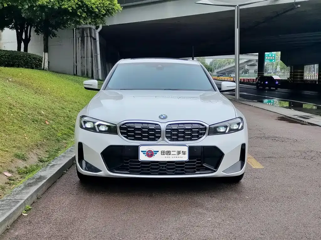 BMW 3 Series 2024 из CN, фото 6