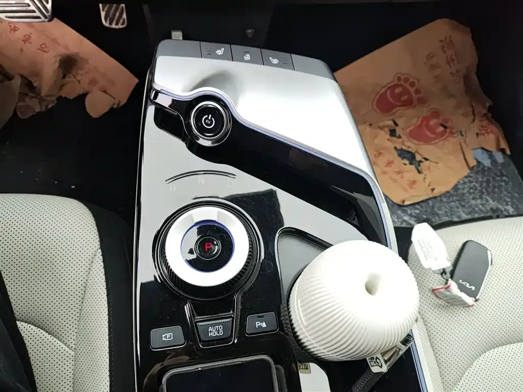 Kia EV6 2023 из CN, фото 5