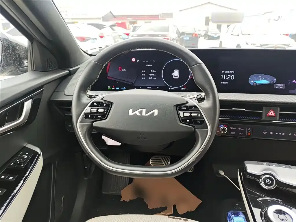 Kia EV6 2023 из CN, фото 6