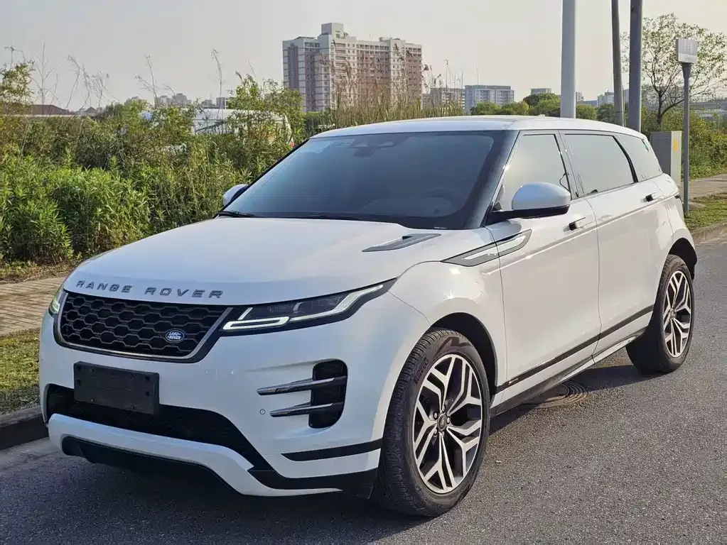 Land Rover Evoque — фото 1