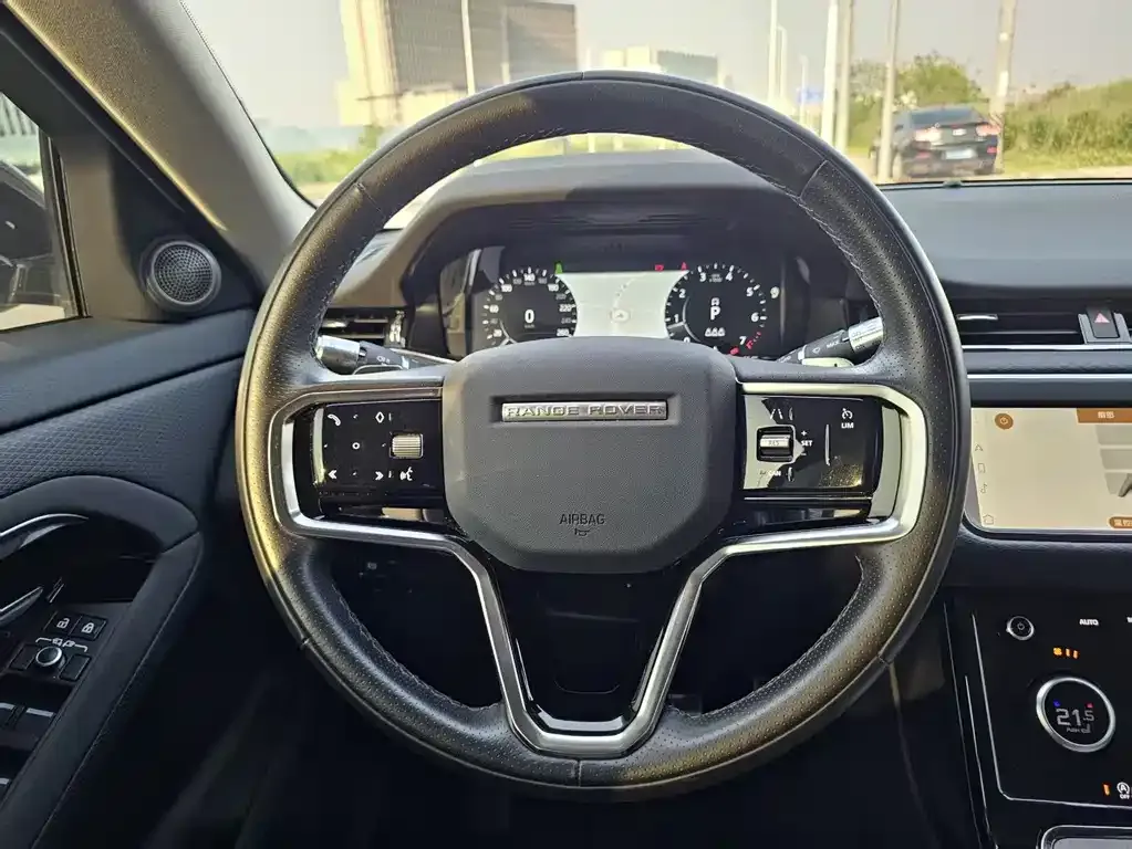 Land Rover Evoque — фото 9