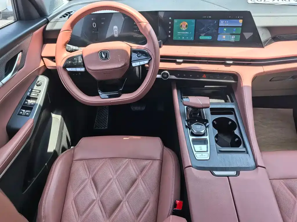 Changan CS75PLUS 2023 из CN, фото 4