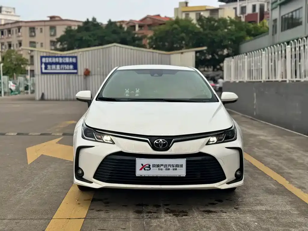 Toyota Corolla 2022 из CN, фото 4