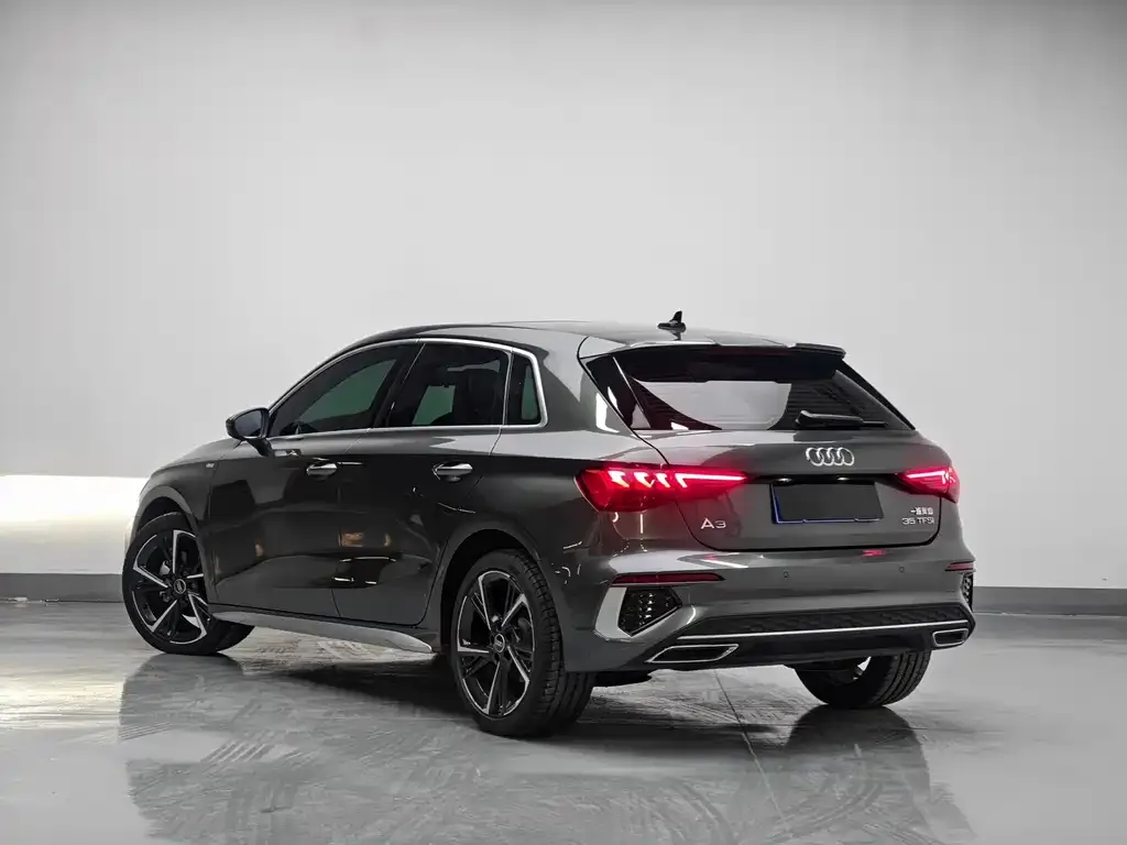 Audi A3 — фото 9