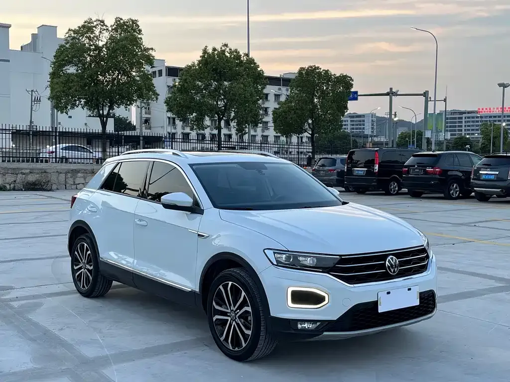 Volkswagen T-Roc 2021 из CN, фото 9