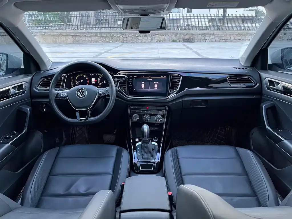 Volkswagen T-Roc 2021 из CN, фото 3