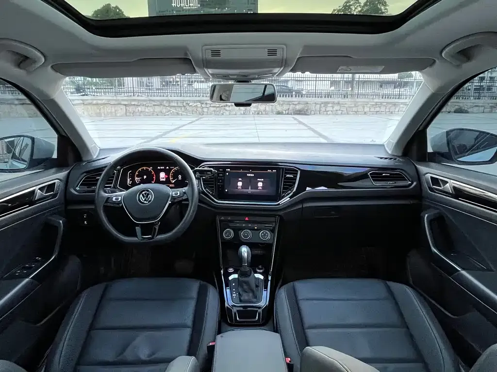 Volkswagen T-Roc 2021 из CN, фото 8