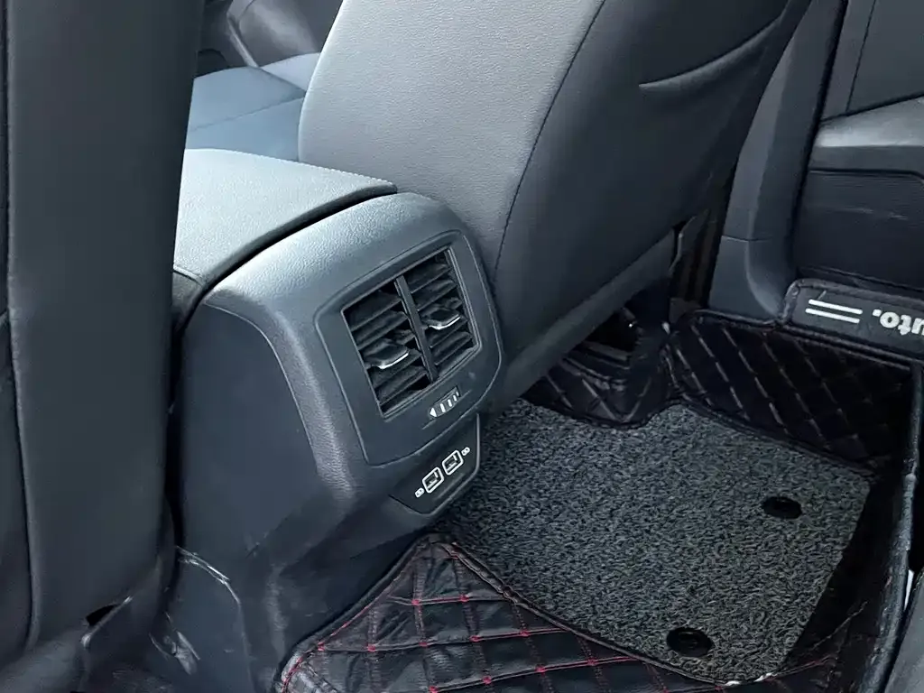 Volkswagen T-Roc 2021 из CN, фото 5