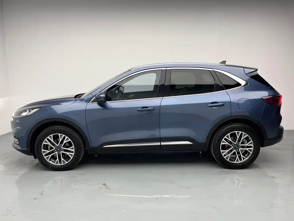 Ford Escape 2021 из CN, фото 6