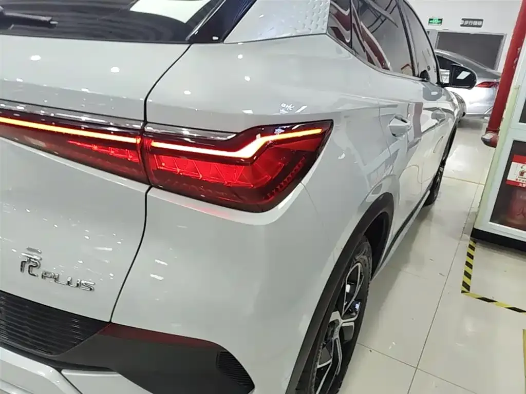 BYD Yuan Plus 2023 из CN, фото 10