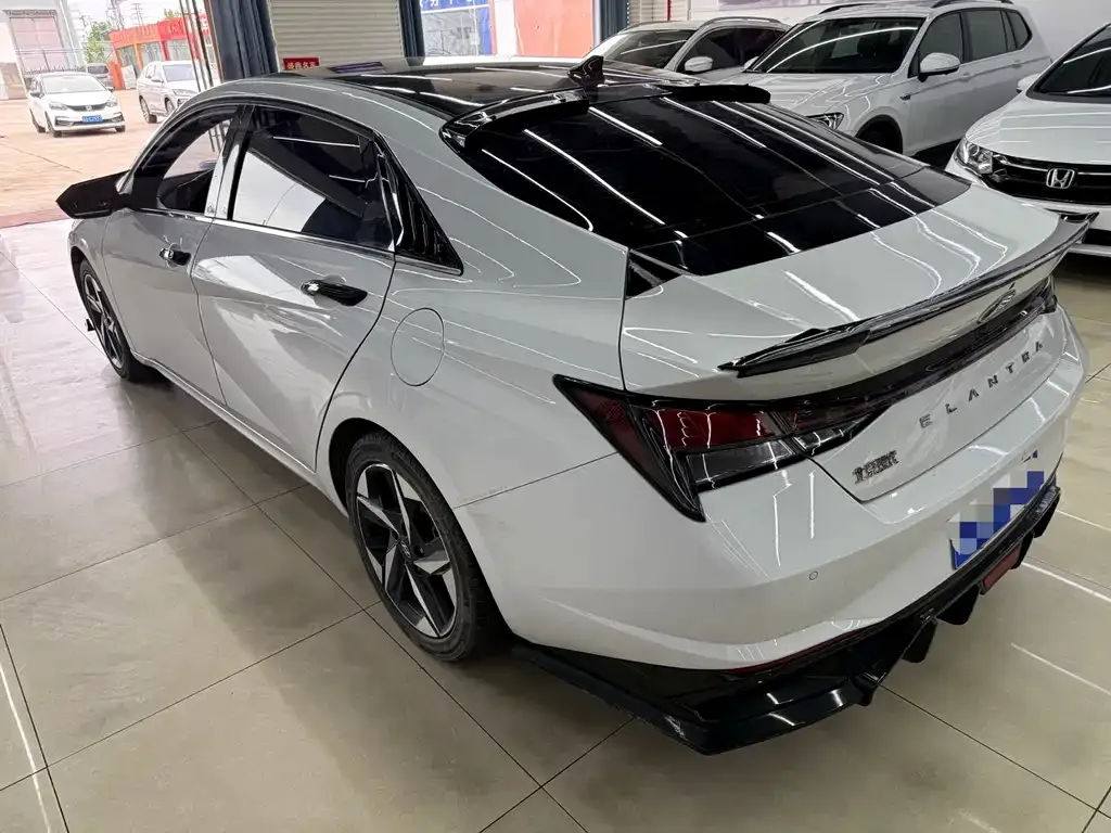 Hyundai Elantra 2021 из CN, фото 10