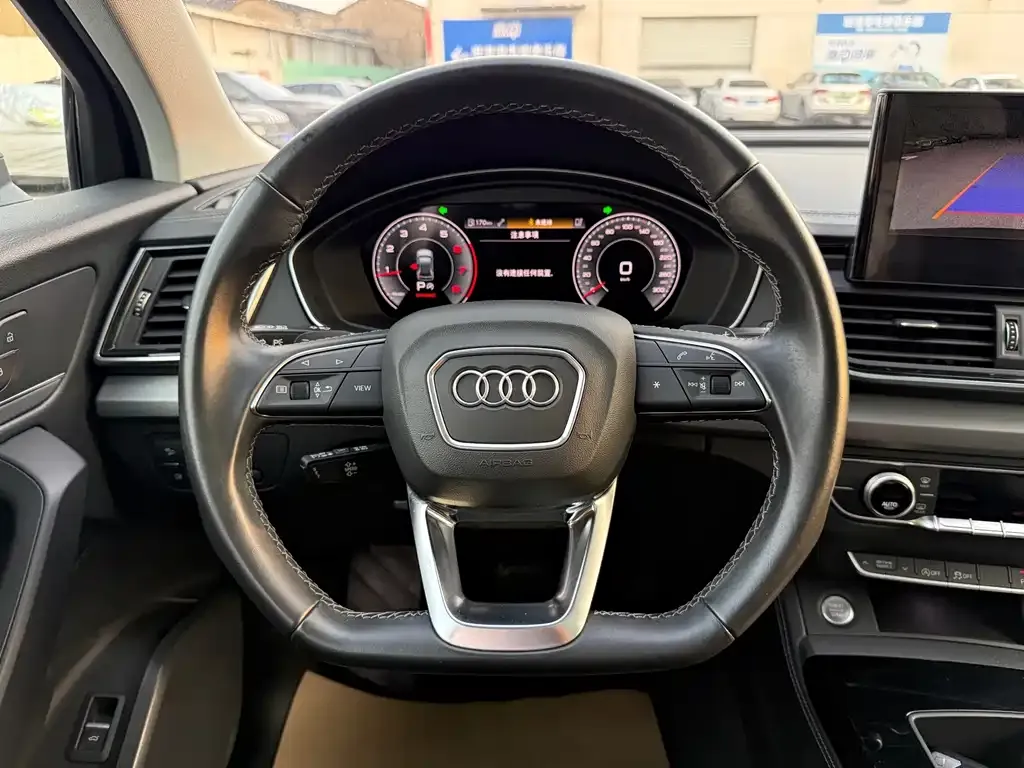Audi Q5L 2021 из CN, фото 3