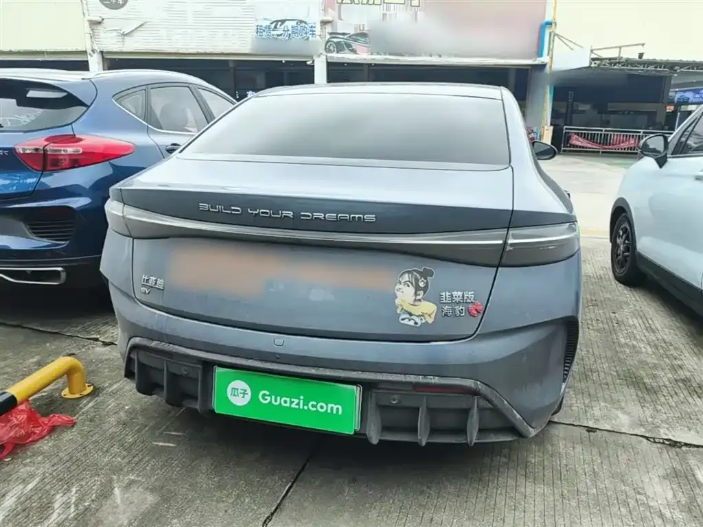 BYD Seal — фото 10