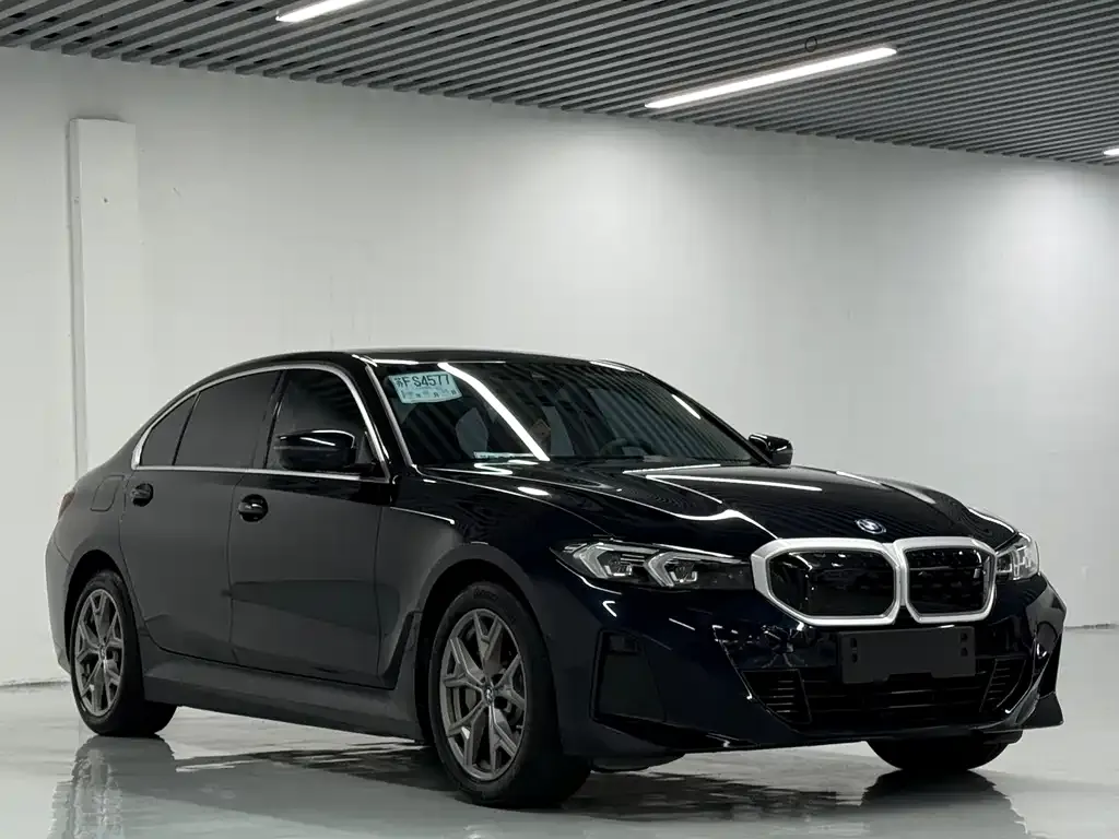 BMW i3 — фото 7