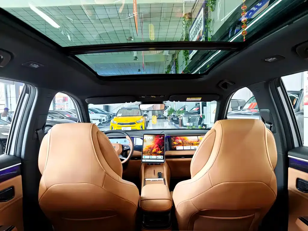 Geely Galaxy L7 — фото 4