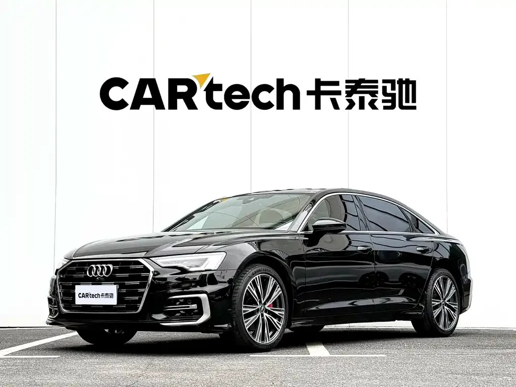 Audi A6L — фото 1