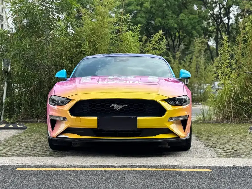 Ford Mustang 2023 из CN, фото 8