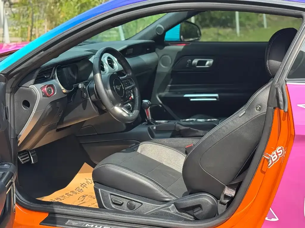 Ford Mustang 2023 из CN, фото 3