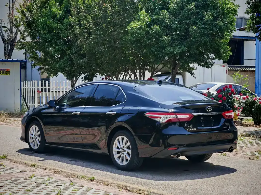 Toyota Camry 2023 из CN, фото 10